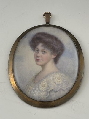 Lot 663 - An Edwardian portrait miniature, oval,...