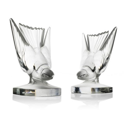 Lot 15 - Rene Lalique, a pair of Hirondelle B glass...