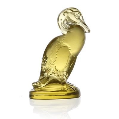 Lot 9 - Rene Lalique, a Canard amber glass seal, model...