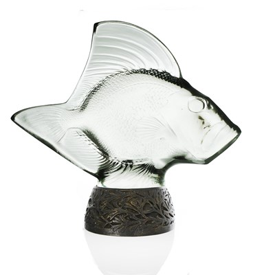 Lot 76 - Rene Lalique, a Gros Poisson Vagues glass...