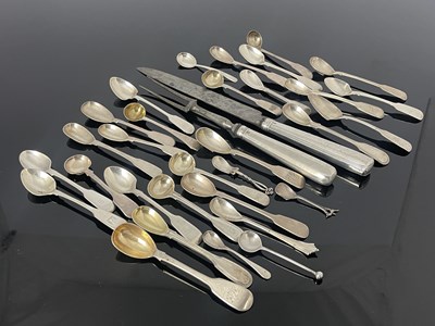 Lot 257 - A group of fiddle pattern variant silver...