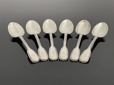 Lot 192 - A set of six Victorian silver fiddle and...