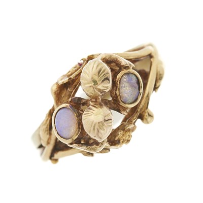 Lot 150 - A 14ct gold opal sculptural ring