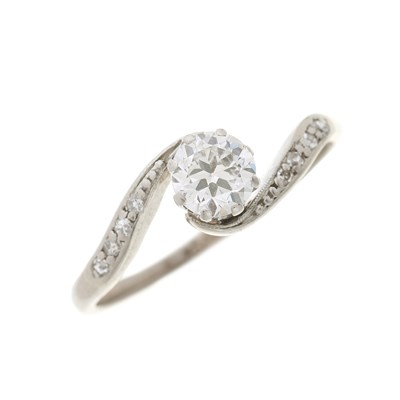 Lot 141 - A mid 20th century 18ct gold and platinum diamond single-stone ring