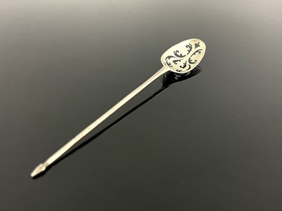 Lot 215 - An eighteenth-century silver mote spoon, of...