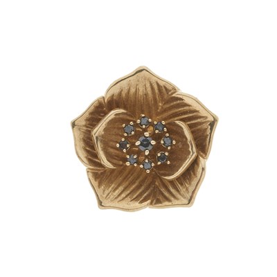 Lot 151 - A 9ct gold black diamond poppy flower pin