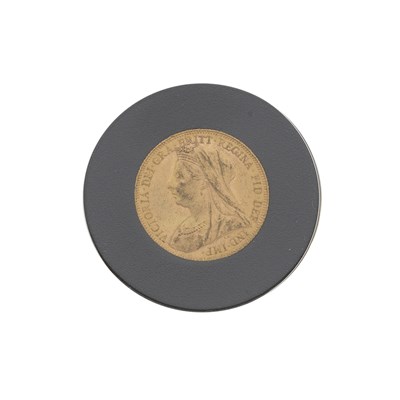 Lot 202 - Victoria, a 1901 gold full sovereign coin
