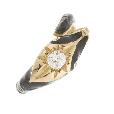 Lot 118 - An 18ct gold black enamel and diamond snake ring