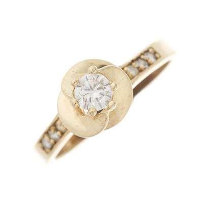 Lot 176 - A 14ct gold diamond single-stone ring