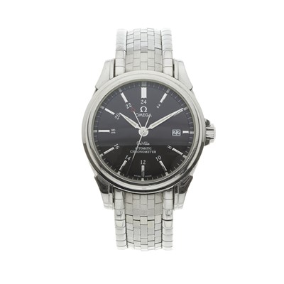 Lot 258 - Omega, a stainless steel De Ville Co-Axial GMT bracelet watch