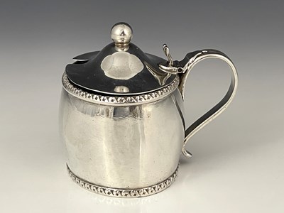 Lot 249 - A George IV silver mustard pot, of oval form,...