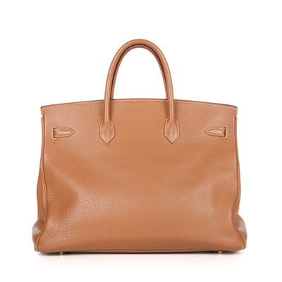 Lot 371 - Hermes, a 1999 Birkin 40 handbag, crafted from...