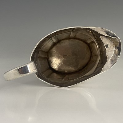 Lot 108 - An eighteenth-century Irish silver cream or...