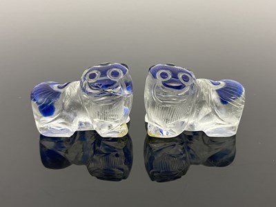 Lot 455 - A pair of Chinese cameo glass carvings, Peking,...