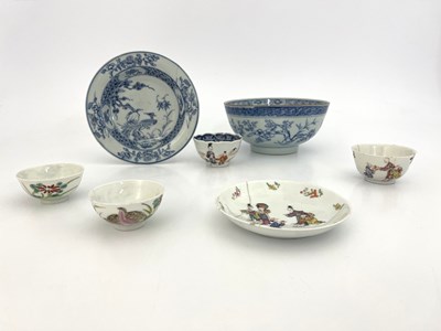 Lot 539 - A collection of Chinese famille rose and...