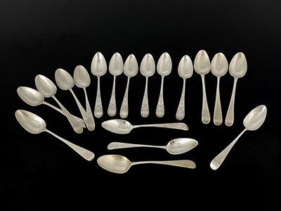 Lot 440 - A quantity of silver teaspoons,...