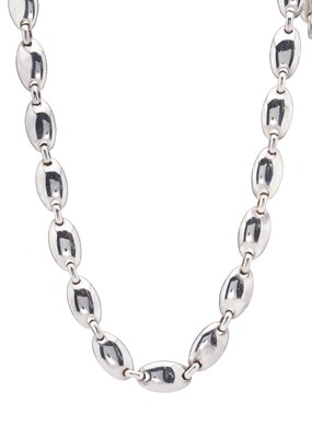 Lot 90 - Tiffany & Co., a silver Pebble necklace