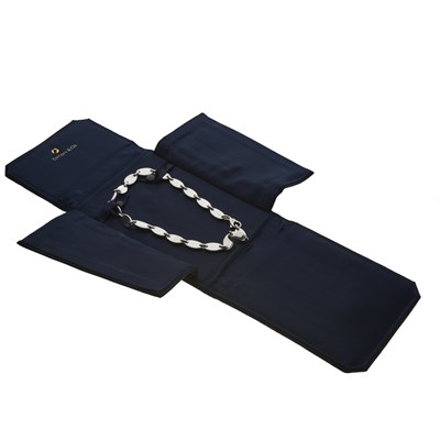 Lot 90 - Tiffany & Co., a silver Pebble necklace
