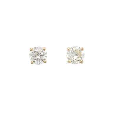 Lot 19 - A pair of 18ct gold brilliant-cut diamond...