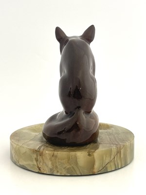 Lot 813 - A Royal Doulton Kingsware figure ashtray,...