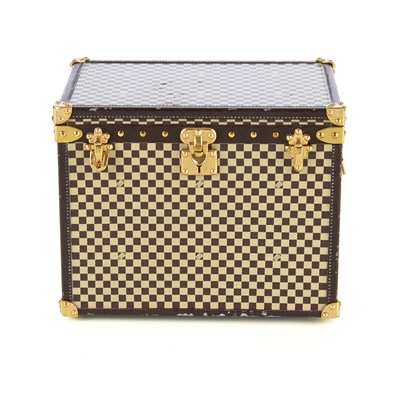 Lot 356 - Louis Vuitton, a rare Mini Malle Chapeaux...