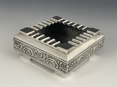 Lot 7 - Karl Faberge, an Imperial Russian silver ashtray, BA, St Petersburg circa 1900