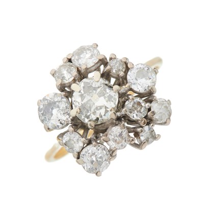 Lot 8 - An 18ct gold old-cut diamond cluster dress...