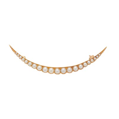 Lot 11 - An early 20th century gold, split pearl...