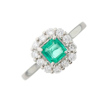 Lot 27 - An 18ct gold square-shape emerald and...