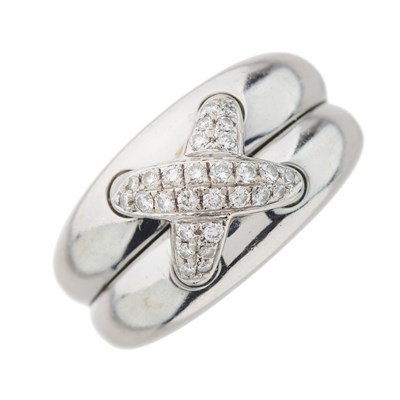 Lot 51 - Chaumet, an 18ct gold brilliant-cut diamond...