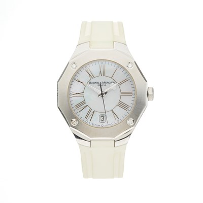 Lot 194 - Baume & Mercier, a stainless steel Riviera...