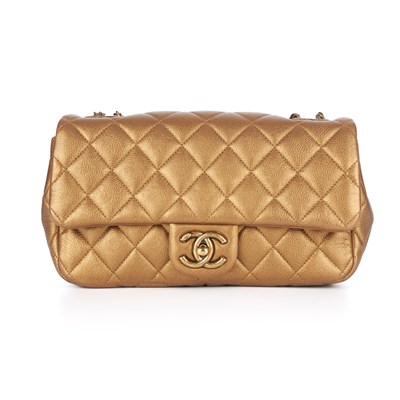 Lot 282 - Chanel, a gold leather Single Flap handbag,...