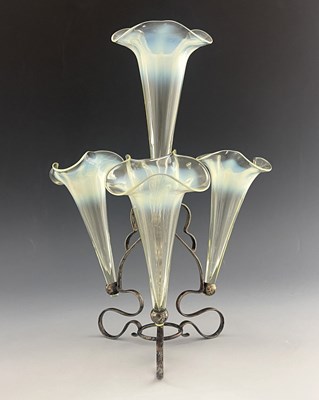 Lot 132 - An Arts and Crafts straw opal glass and silver...